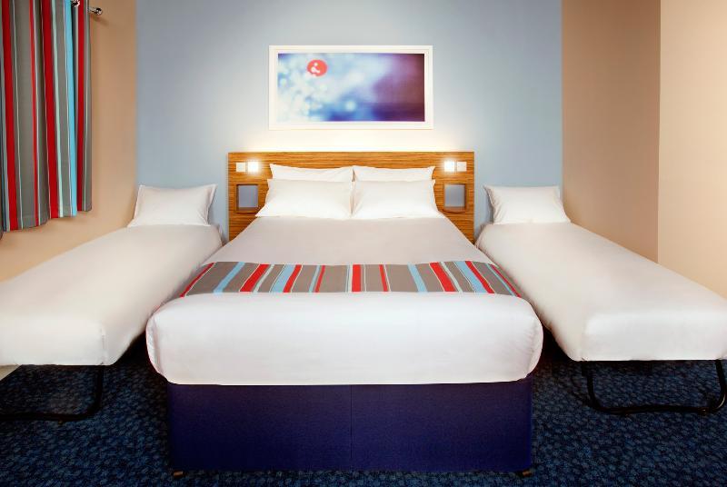 Travelodge Alton Four Marks Kültér fotó