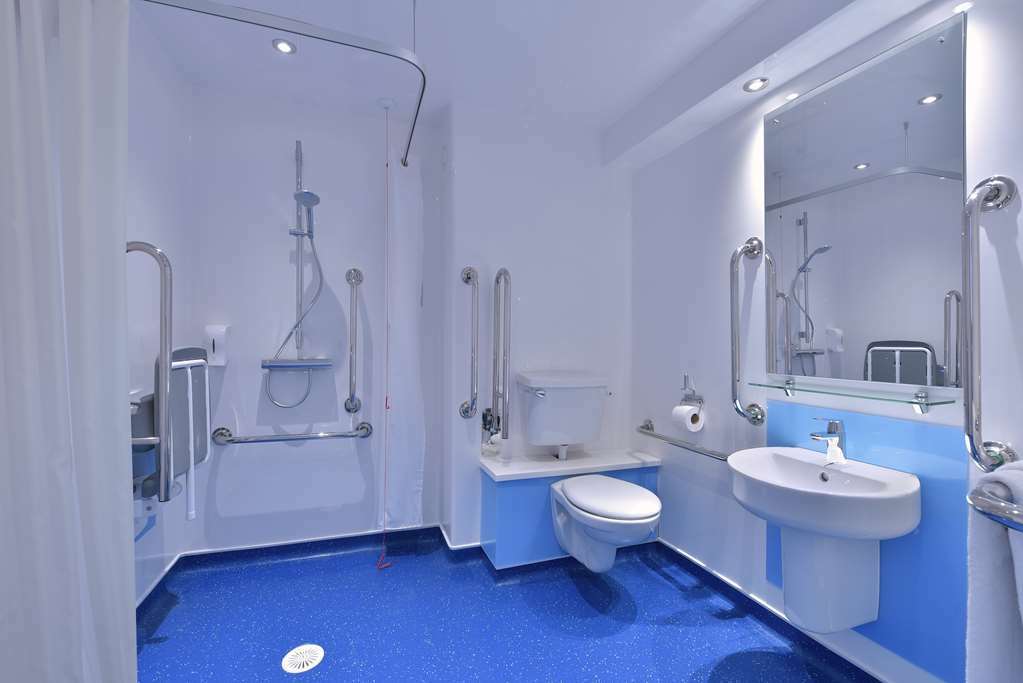 Travelodge Alton Four Marks Szoba fotó